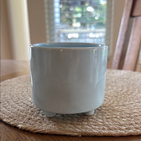 Rae Dunn ‘Let It Snow' Planter - Picture 3 of 5